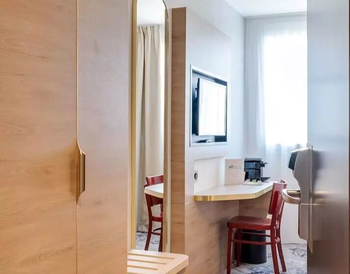 スタンダードルーム, Brit Hotel Orléans St Jean De Braye   L Antarès