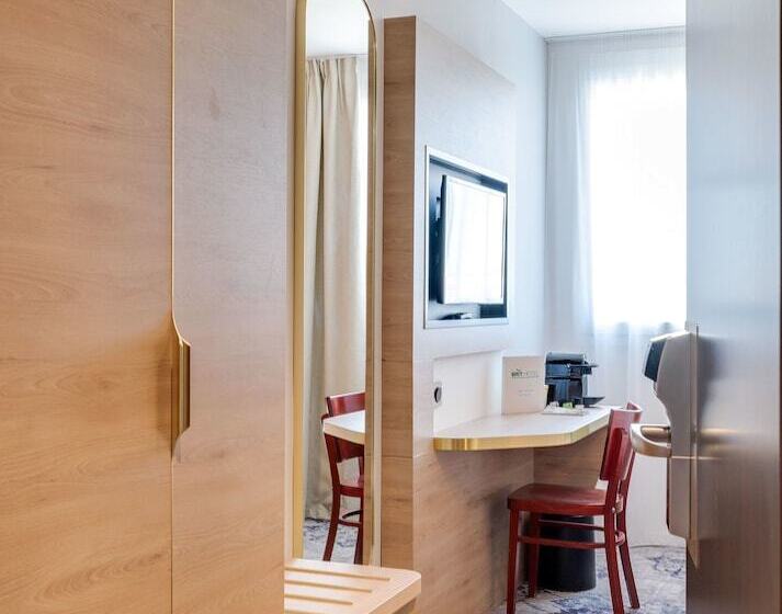 غرفة كومفورت, Brit Hotel Orléans St Jean De Braye   L Antarès