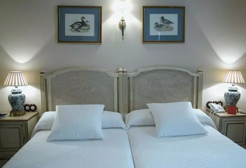 اتاق سوپریور, Boutique Conde De La Corte