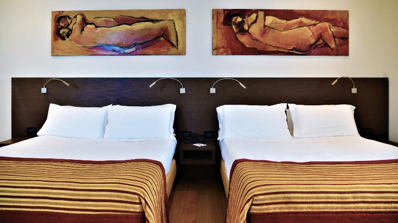 ファミリールーム, Diamante