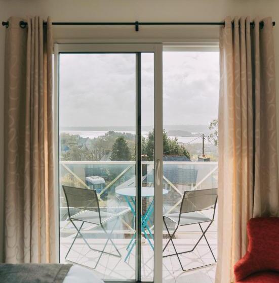 Номер Стандарт Вид на Море с Балконом, Hôtel Les Agapanthes