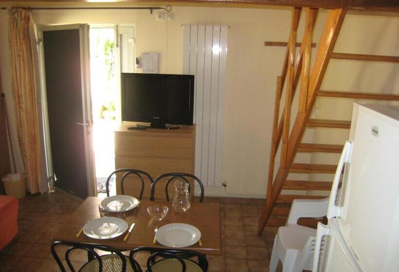 חדר סטודיו סטנדרד, La Reserve