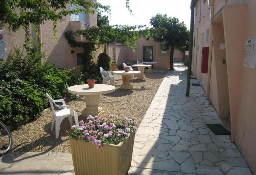 חדר סופריור, La Reserve