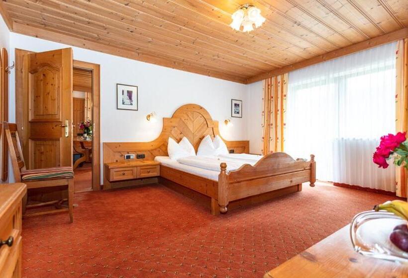 Quarto Familiar, Landhaus Rohregger