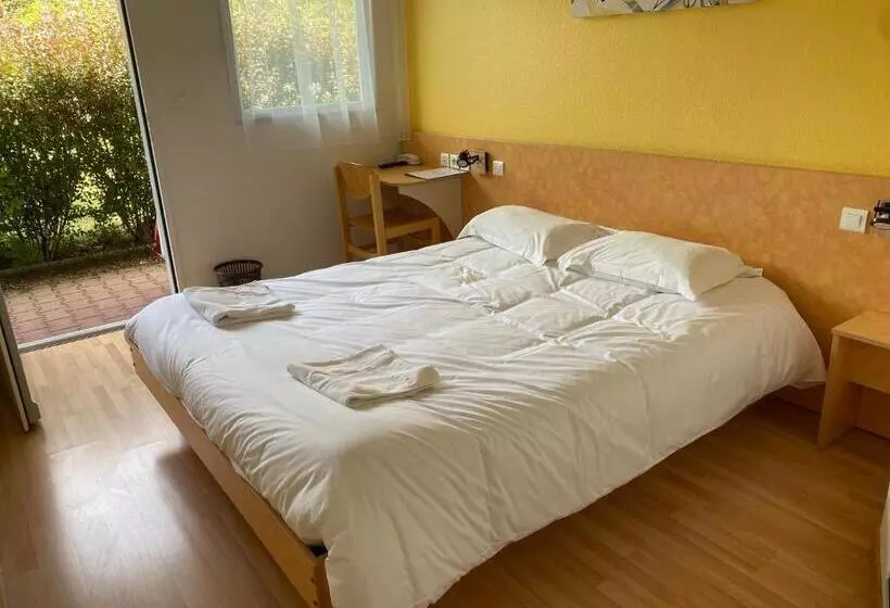 Standard-huone, Lutea