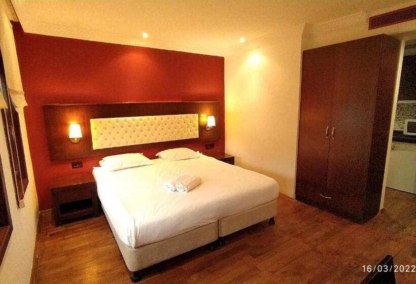 スーペリアールーム, Mangana Konak