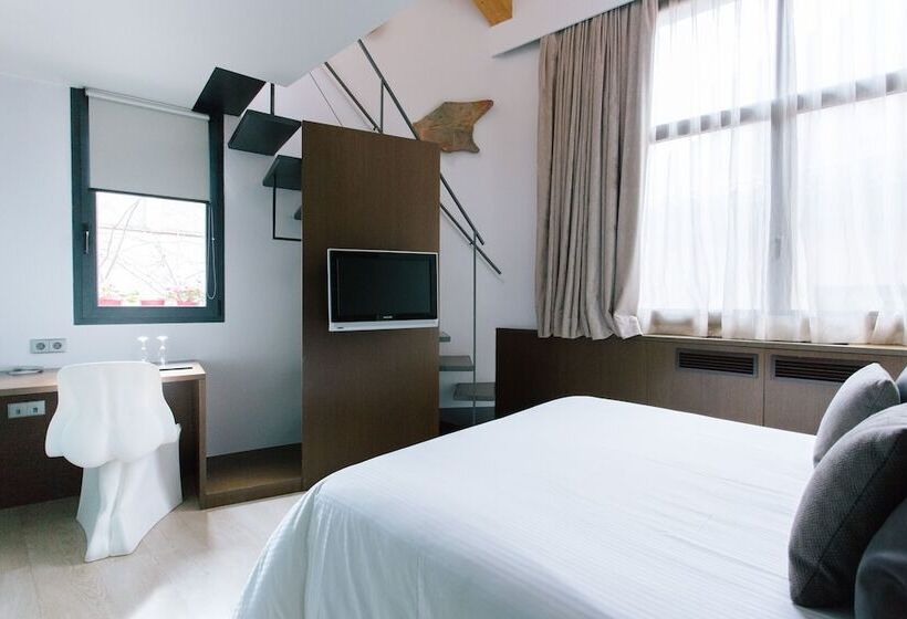 套房, Museu Llegendes De Girona