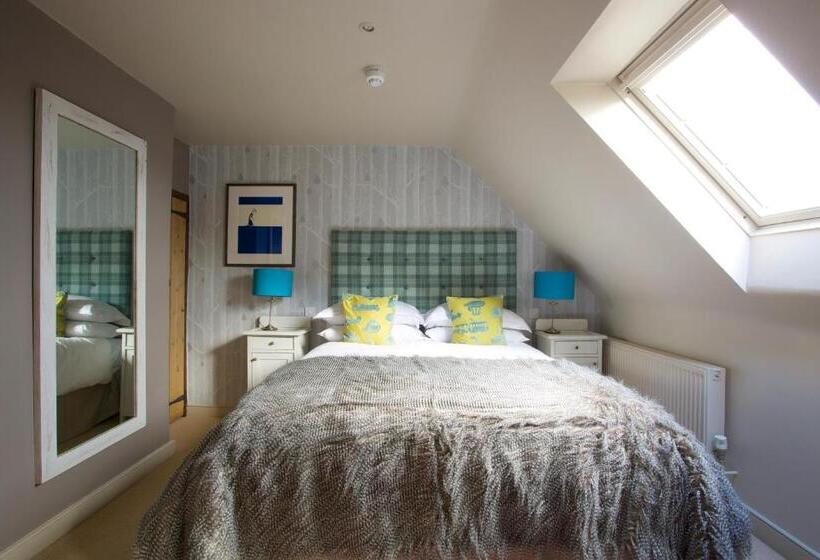 디럭스 패밀리 룸, Pear Tree Inn Whitley