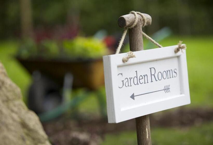 디럭스 패밀리 룸, Pear Tree Inn Whitley