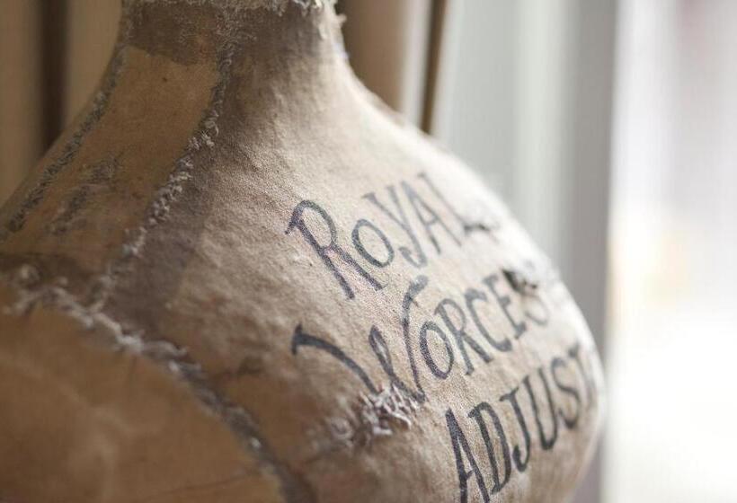 디럭스 패밀리 룸, Pear Tree Inn Whitley