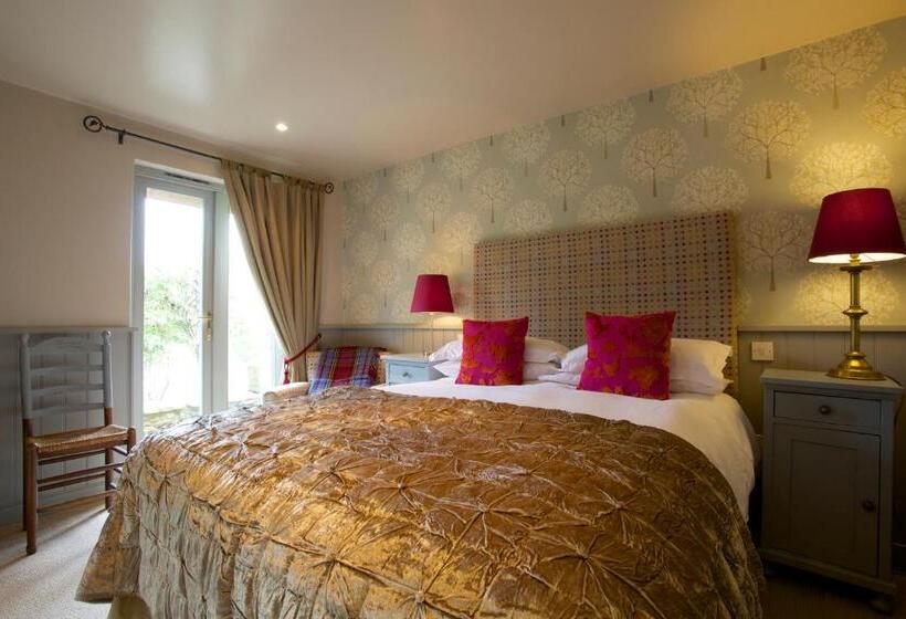 디럭스 룸, Pear Tree Inn Whitley