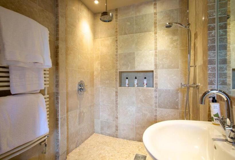 디럭스 룸, Pear Tree Inn Whitley