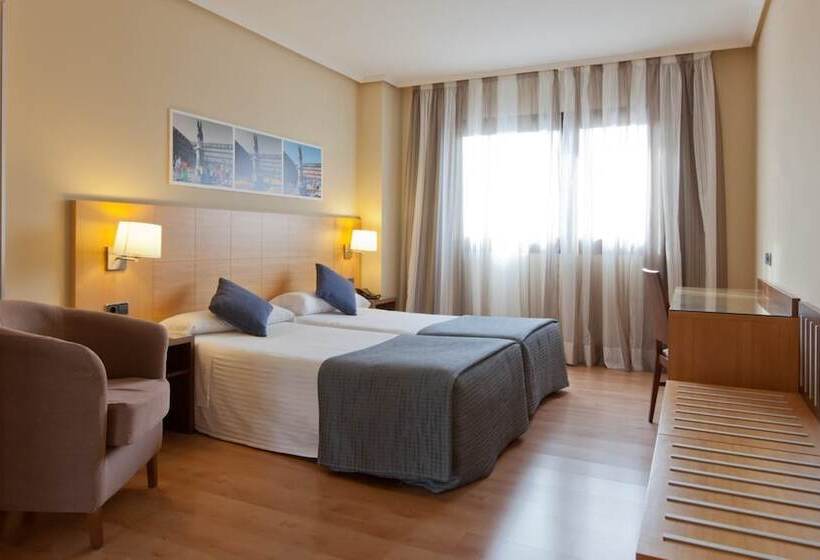 패밀리 룸, Porcel Avant