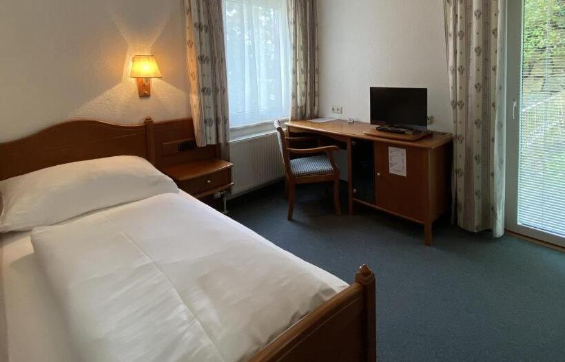 标准单人间, Restaurant Faustschlössl