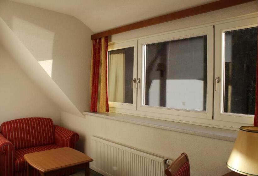 标准三人间, Restaurant Faustschlössl