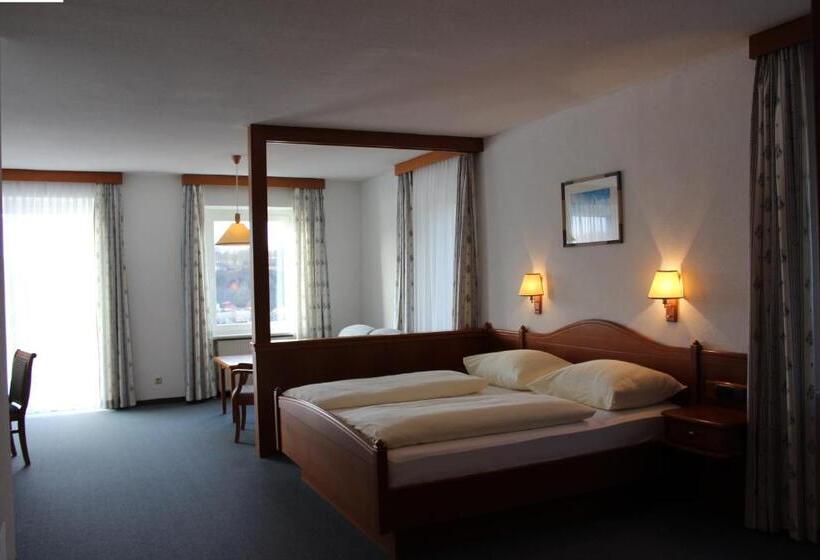 小型套房, Restaurant Faustschlössl