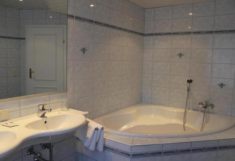 小型套房, Restaurant Faustschlössl