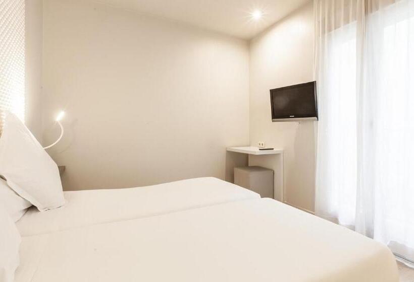 اتاق سوپریور, Urbansea Atocha 113