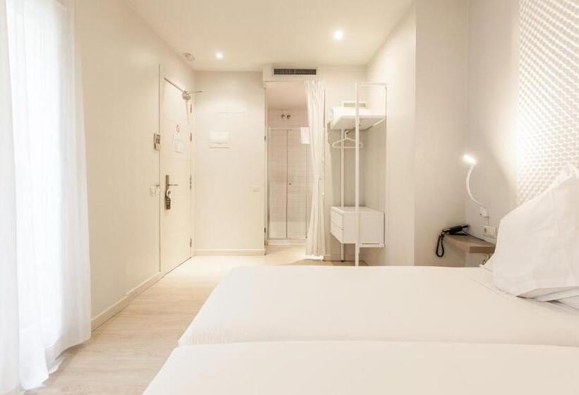 اتاق سوپریور, Urbansea Atocha 113