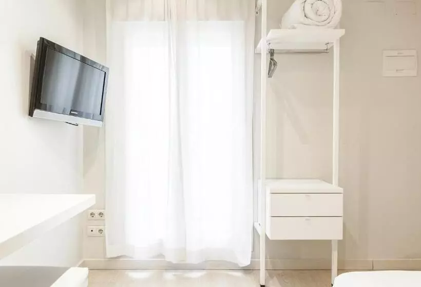 اتاق استاندارد, Urbansea Atocha 113