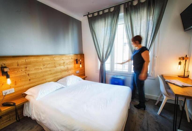 Quarto Comfort, Victor Hugo Lorient