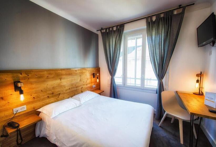 Номер Комфорт, Victor Hugo Lorient