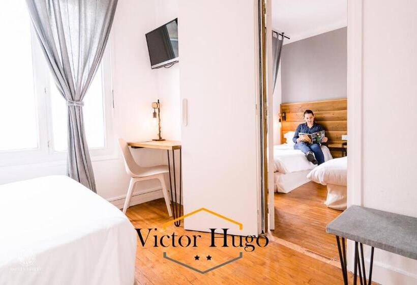 Семейный Номер, Victor Hugo Lorient