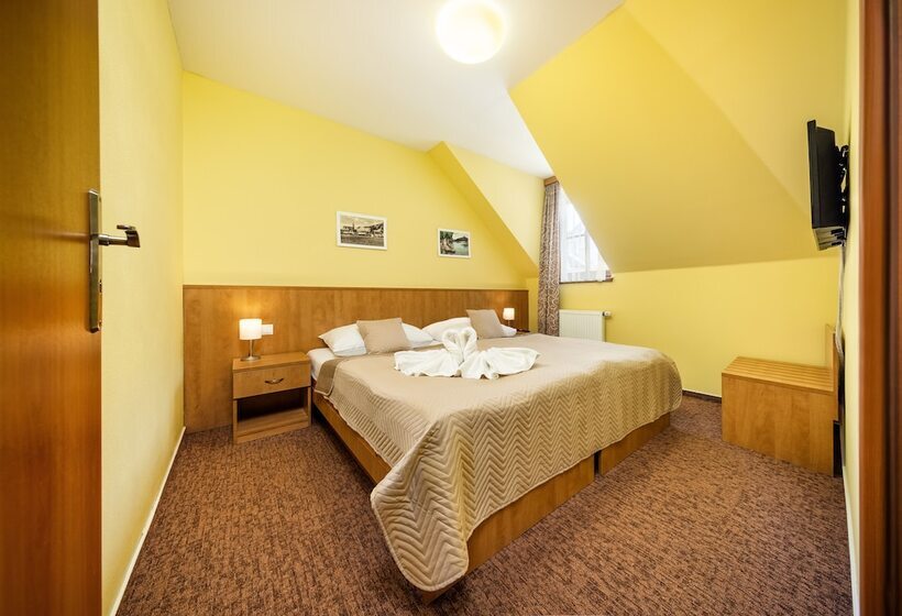 Апартаменты 1 Спальня, Záviš Z Falkenštejna