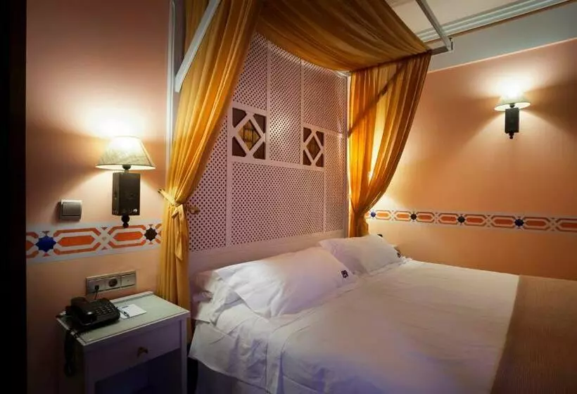 スイート, Suites Gran Via 44