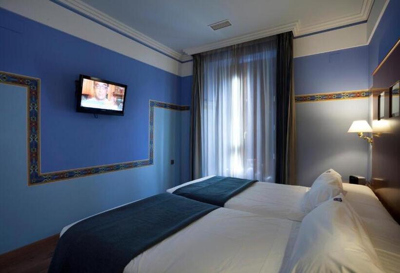 침실 2개 스위트, Suites Gran Via 44