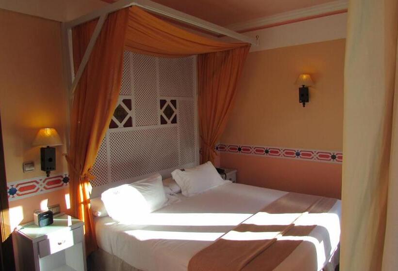 수피리어 스위트, Suites Gran Via 44