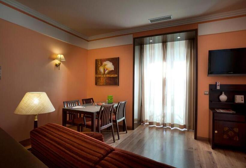 수피리어 스위트, Suites Gran Via 44