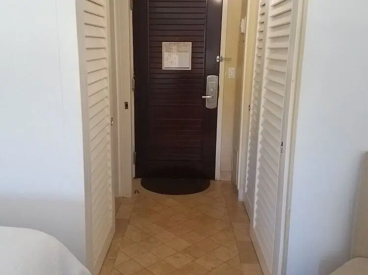 Deluxe Room Mountain View, 2417 At Oceanfront Resort Lihue Kauai Beach Drive Private Condo