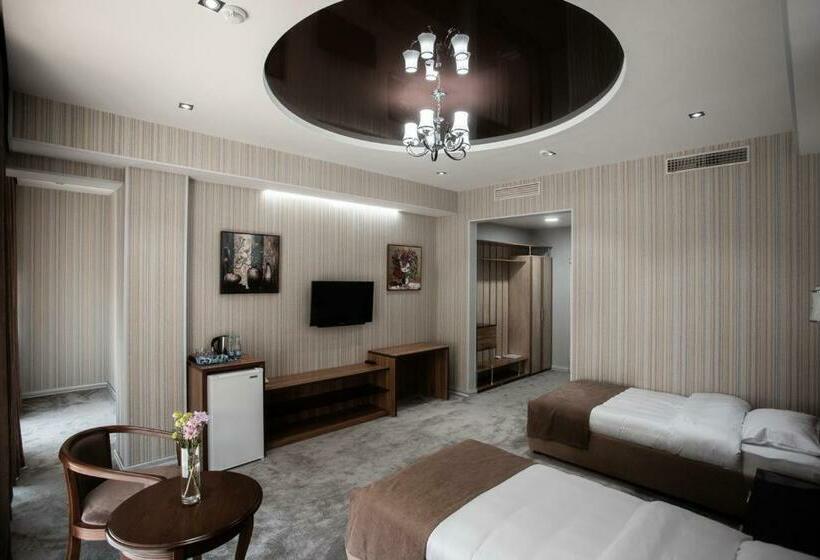 غرفة إقتصادية, Arhan Palace