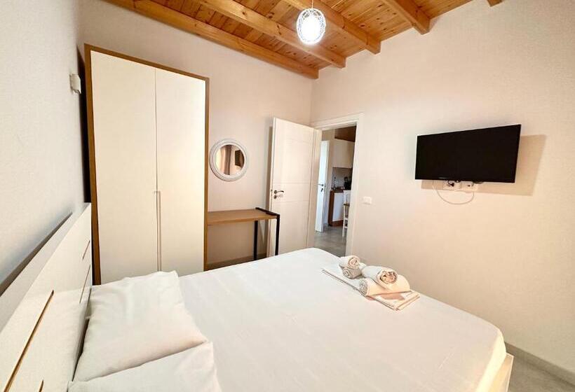 סוויטה משפחתית, Maison Apartments