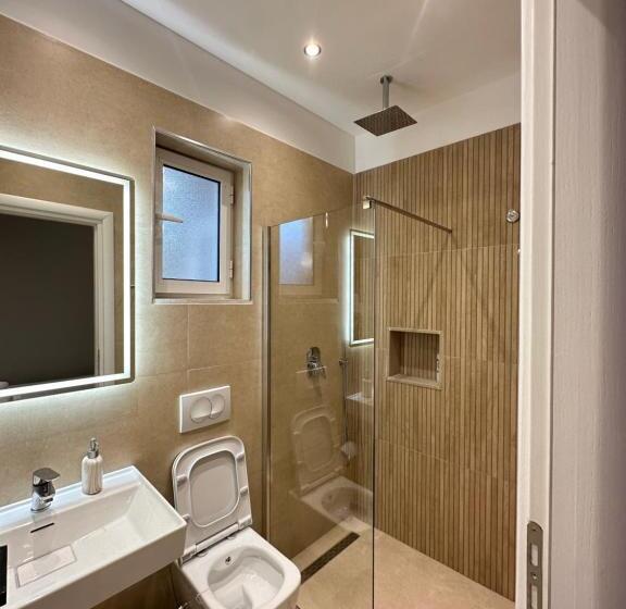 דירת חדר, Maison Apartments