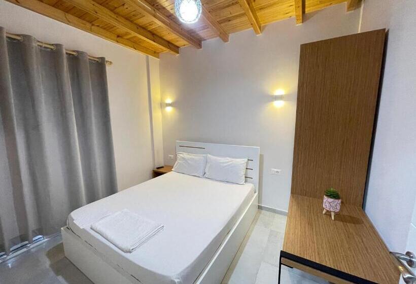 דירת שני חדרים, Maison Apartments