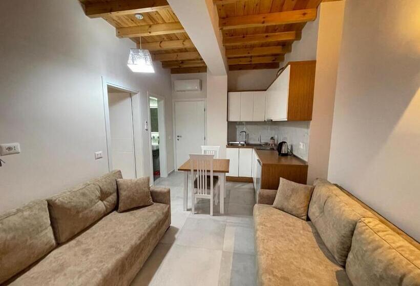 آپارتمان 2 خوابه, Maison Apartments