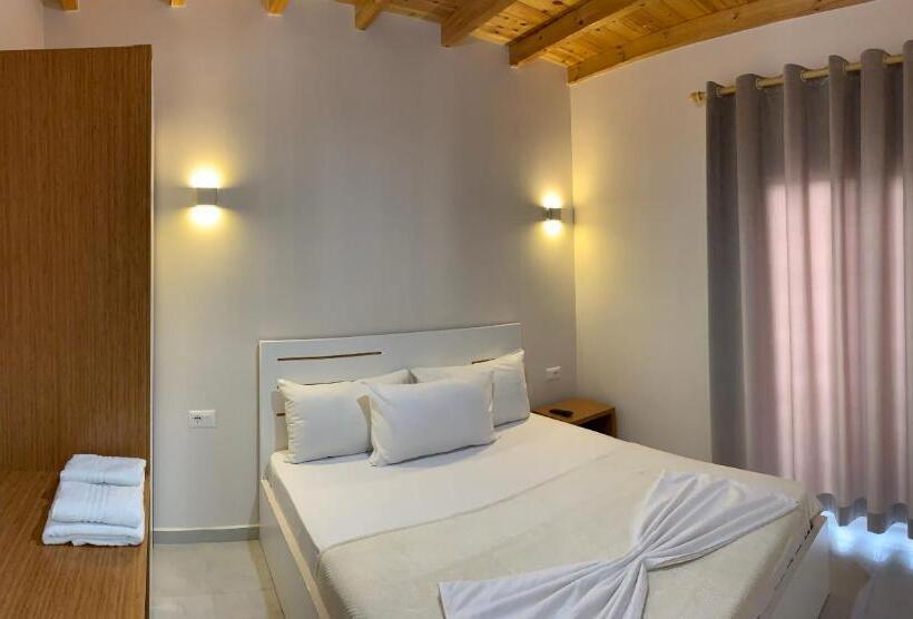 דירת שני חדרים, Maison Apartments