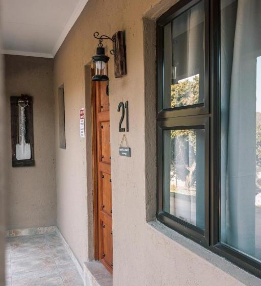 اتاق استاندارد, Pumbaa Wildlife Park & Accommodation