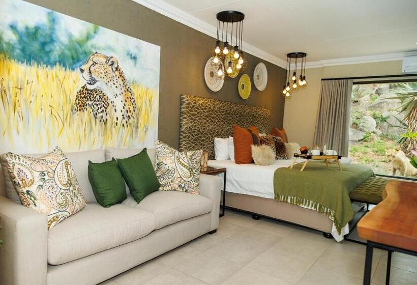 اتاق سوپریور با تخت بزرگ, Pumbaa Wildlife Park & Accommodation