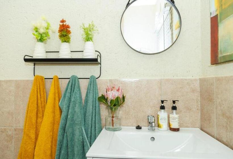 اتاق لوکس خانوادگی, Pumbaa Wildlife Park & Accommodation