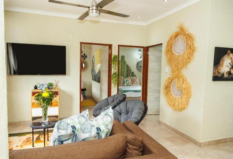 اتاق لوکس خانوادگی, Pumbaa Wildlife Park & Accommodation