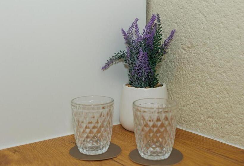 اتاق سوپریور با تخت بزرگ, Pumbaa Wildlife Park & Accommodation