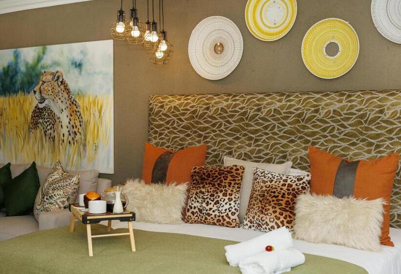 اتاق سوپریور با تخت بزرگ, Pumbaa Wildlife Park & Accommodation