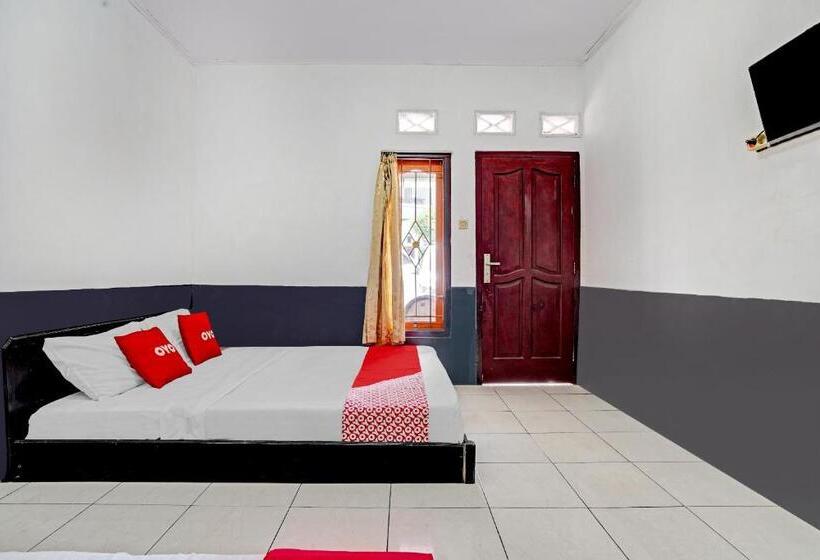 豪华家庭房间, Oyo 90405 Penginapan Sasti Kuningan