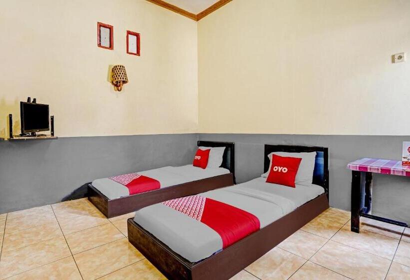 标准间, Oyo 90405 Penginapan Sasti Kuningan