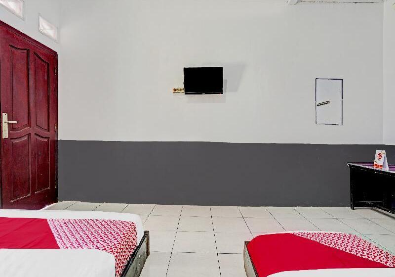 豪华家庭房间, Oyo 90405 Penginapan Sasti Kuningan