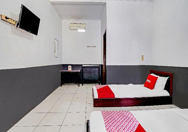 Семейный Номер Deluxe, Oyo 90405 Penginapan Sasti Kuningan