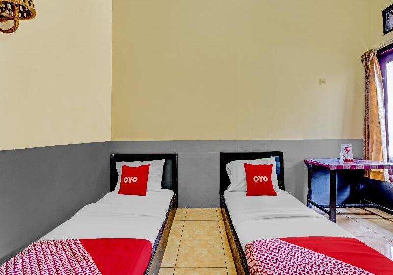标准间, Oyo 90405 Penginapan Sasti Kuningan